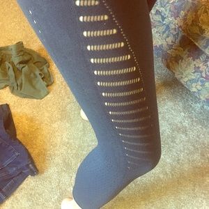 athletica black seamless mesh cropped leggings